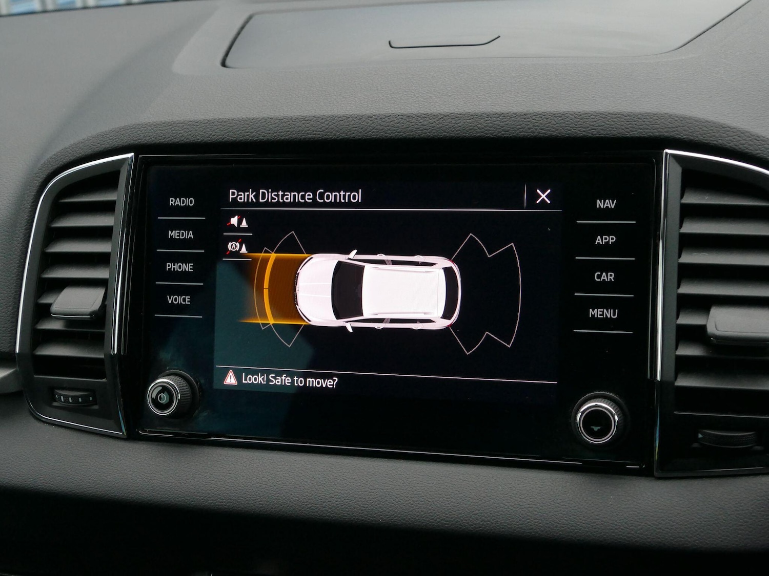 Used Skoda Karoq 2021 for sale - 77040417: Photo 22