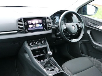 Used Skoda Karoq 2021 for sale - 77040417: Photo