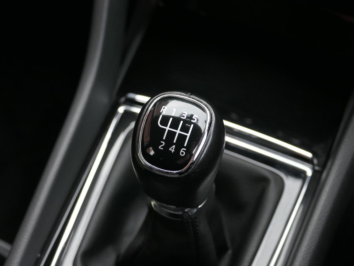 Used Skoda Karoq 2023 for sale - 76771877: Photo 11