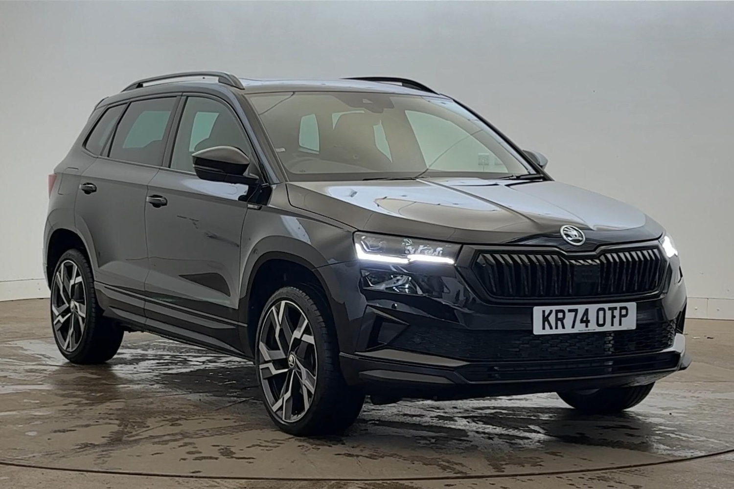 Used Skoda Karoq 2025 for sale - 77081335: Photo 1