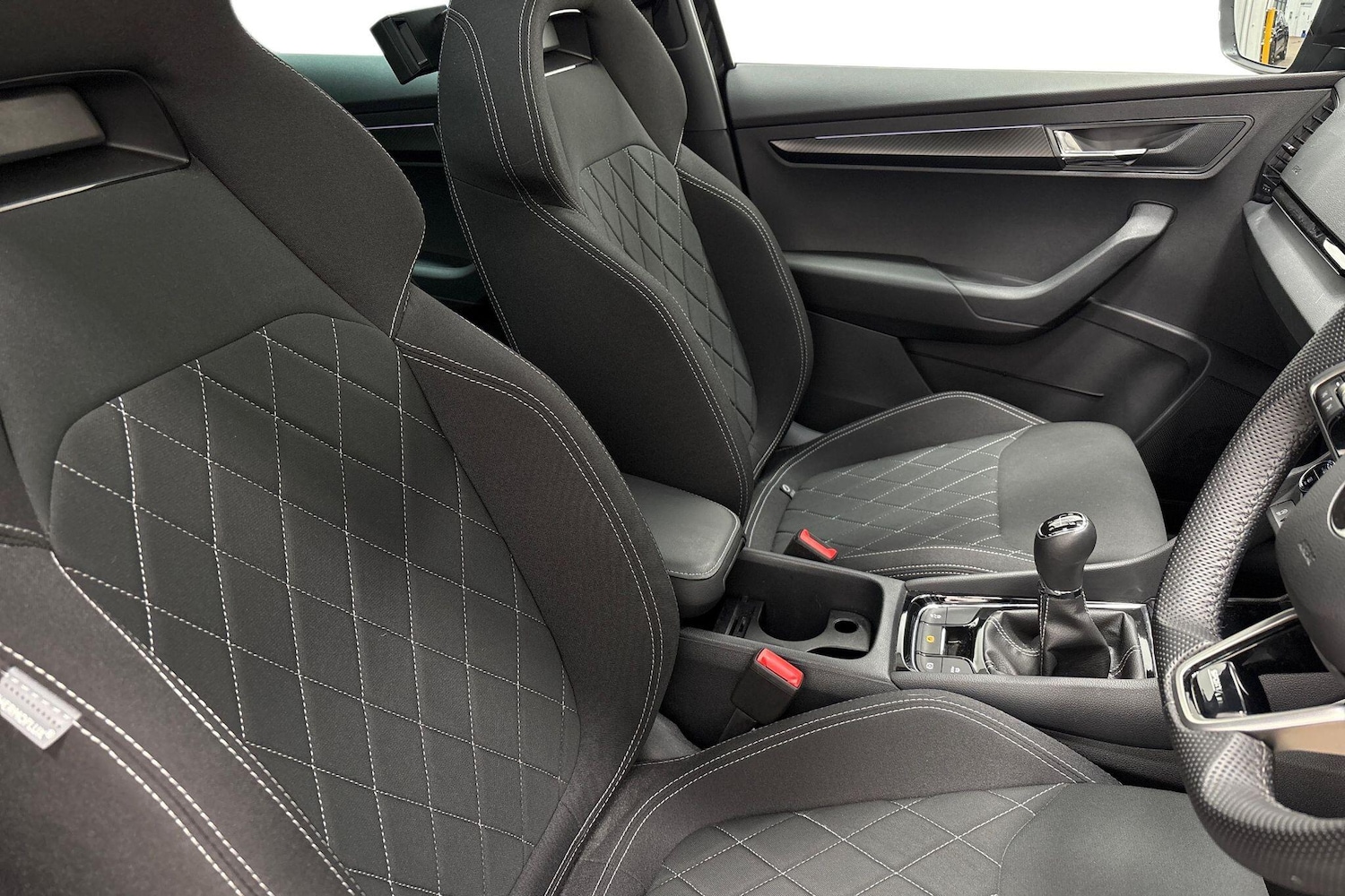 Used Skoda Karoq 2025 for sale - 77081335: Photo 8