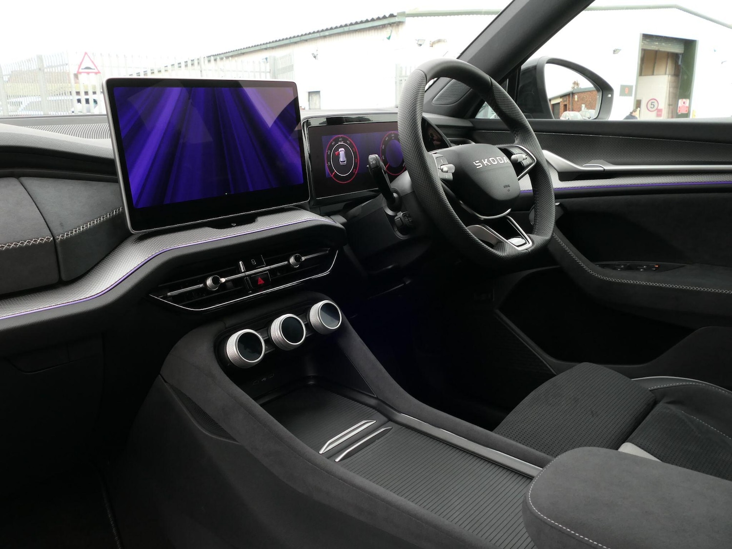 Used Skoda Kodiaq for sale - 76729017: Photo 2