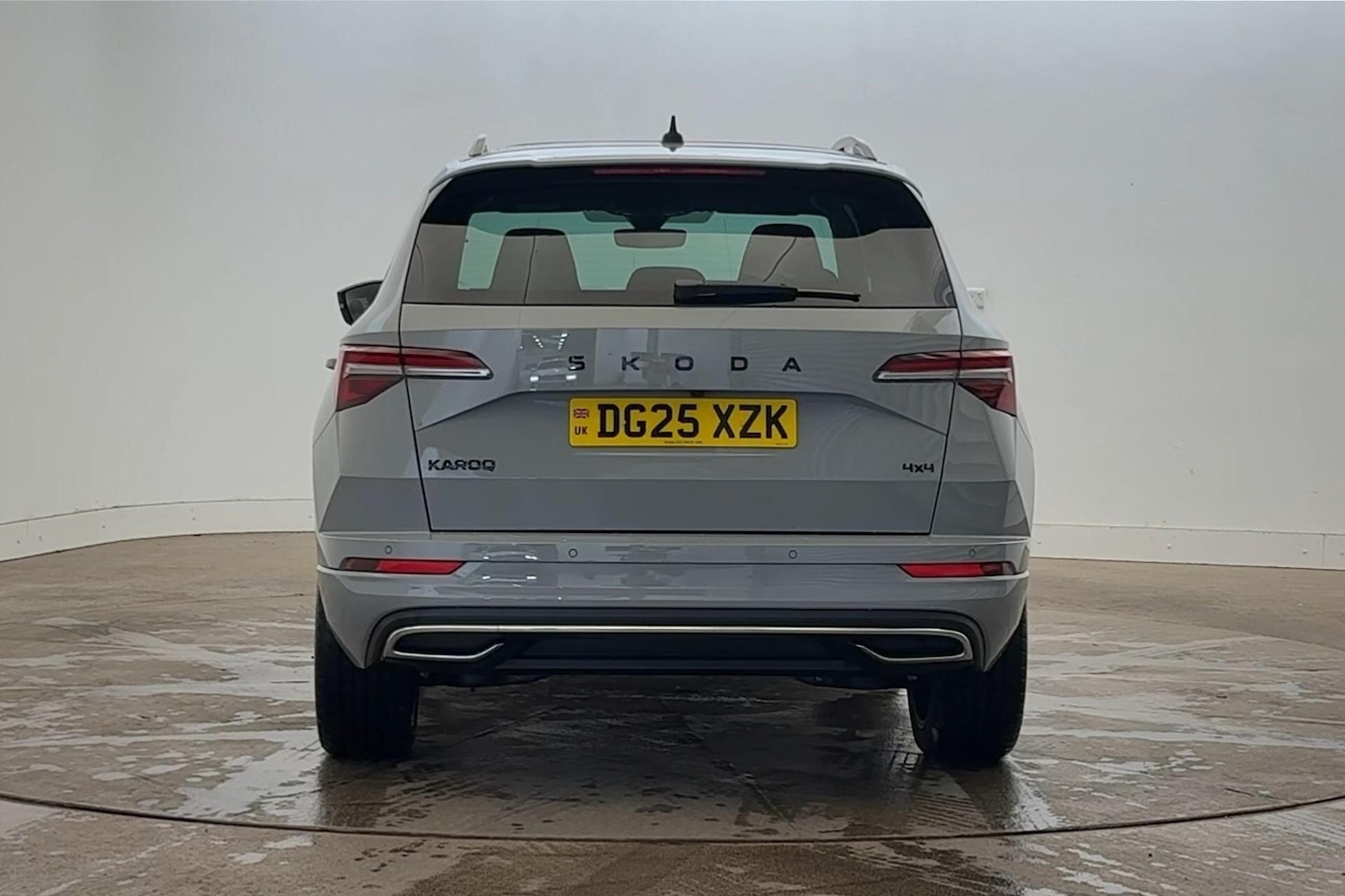 Used Skoda Karoq 2025 for sale - 76389317: Photo 7