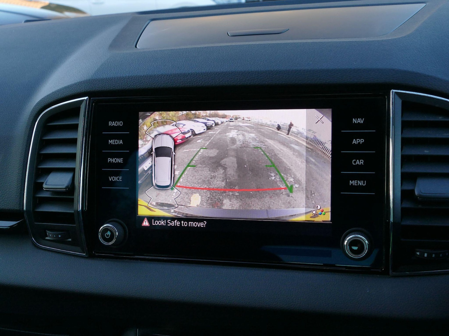 Used Skoda Karoq 2024 for sale - 76645354: Photo 22