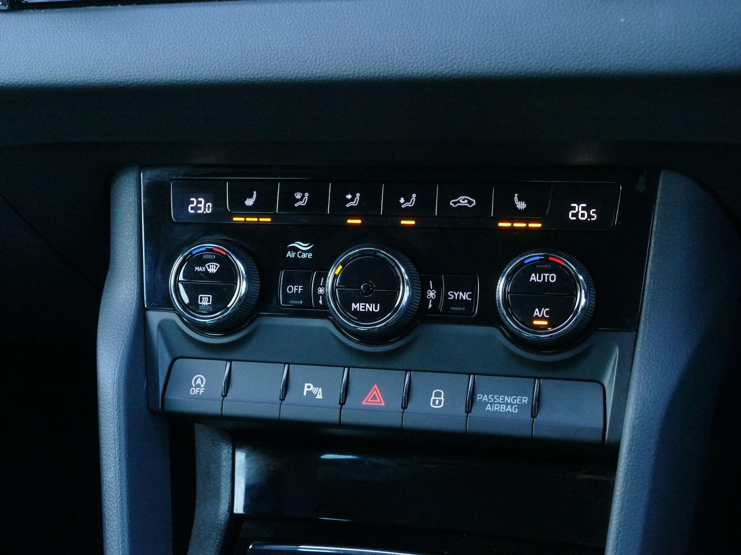 Used Skoda Karoq 2024 for sale - 76645354: Photo 28