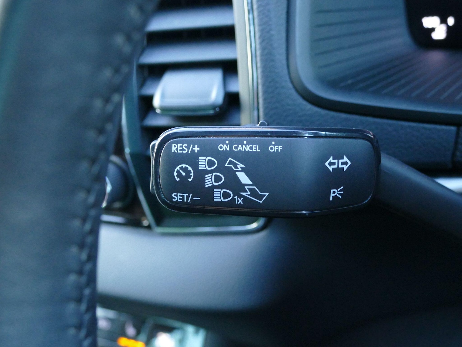 Used Skoda Karoq 2024 for sale - 76645354: Photo 29