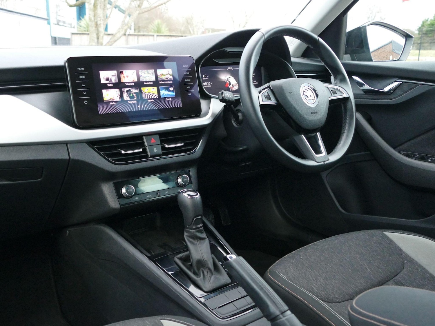 Used Skoda Kamiq 2020 for sale - 76361141: Photo 8
