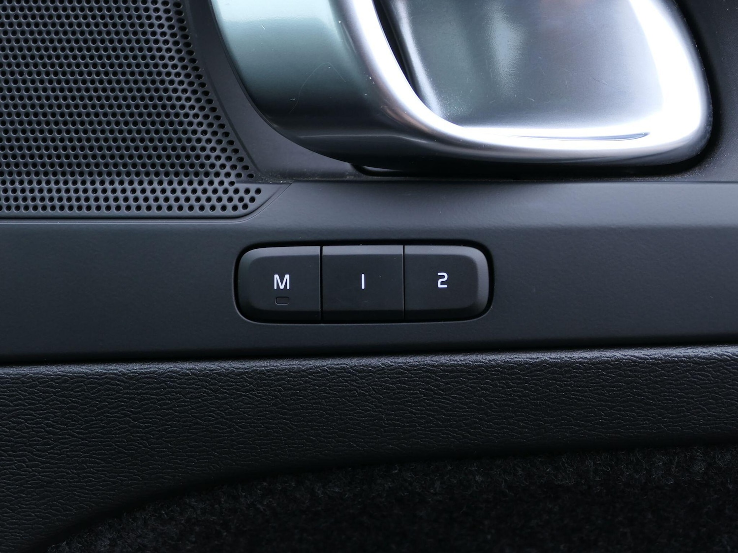 Used Volvo XC40 2022 for sale - 77144682: Photo 11