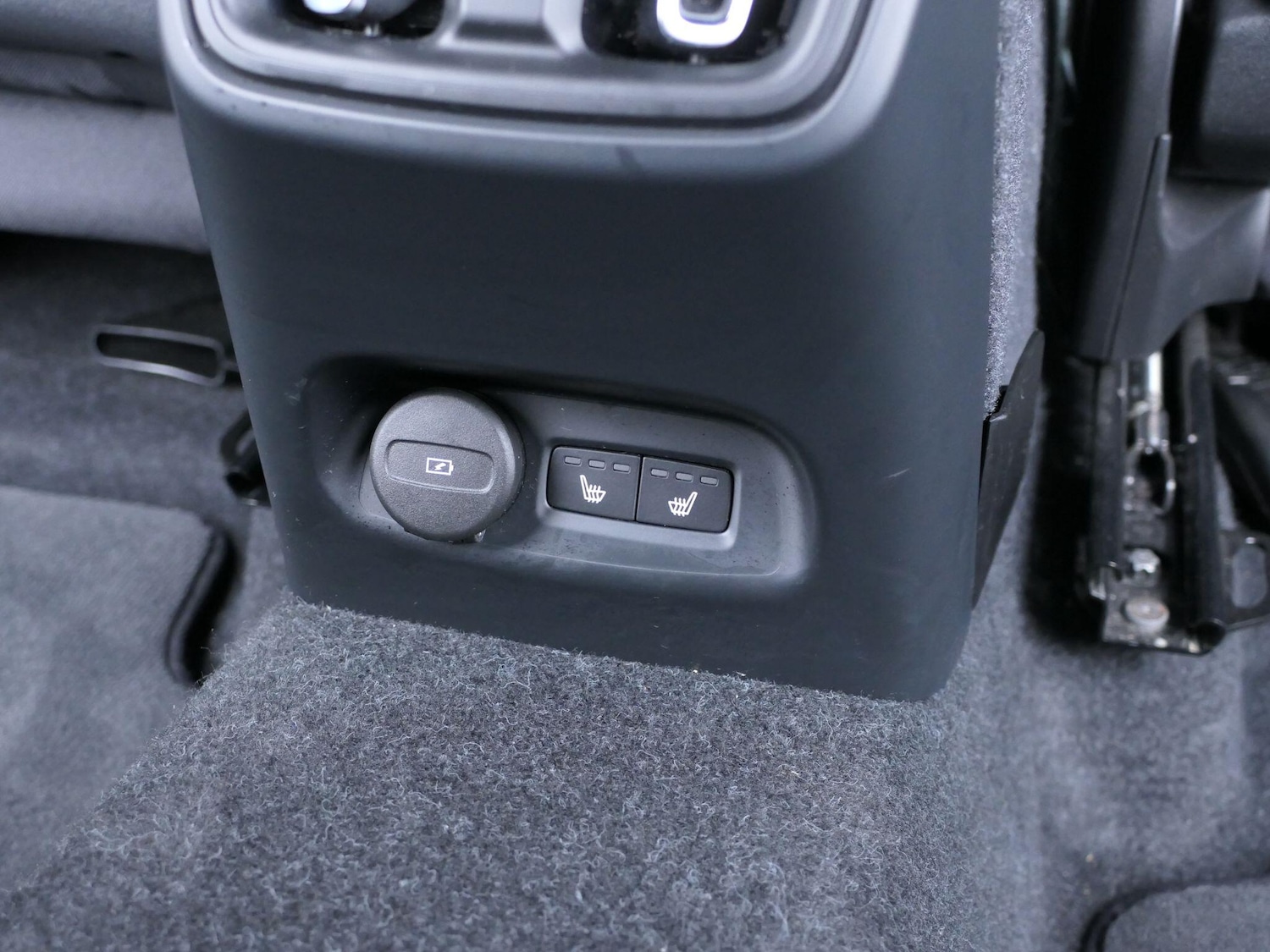 Used Volvo XC40 2022 for sale - 77144682: Photo 17