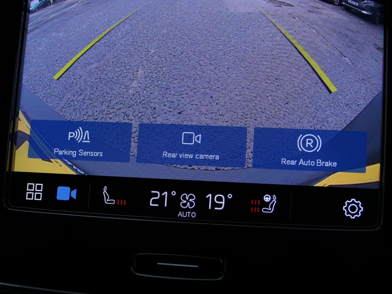 Used Volvo XC40 2022 for sale - 77144682: Photo 21