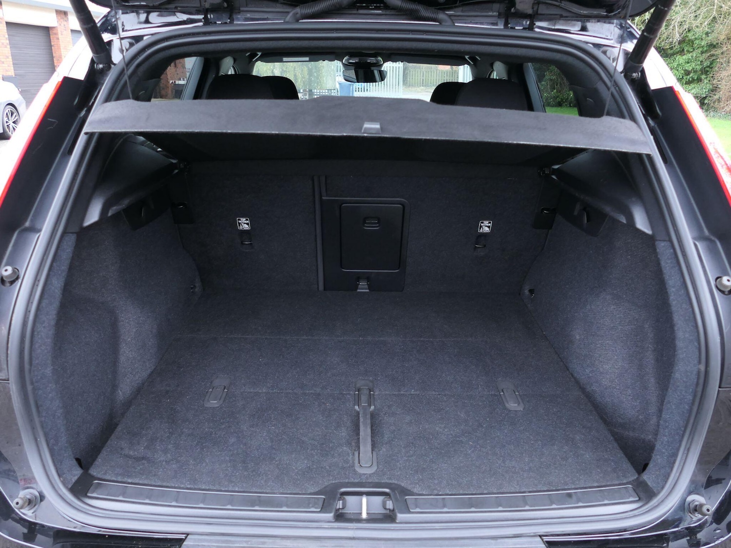 Used Volvo XC40 2022 for sale - 77144682: Photo 28