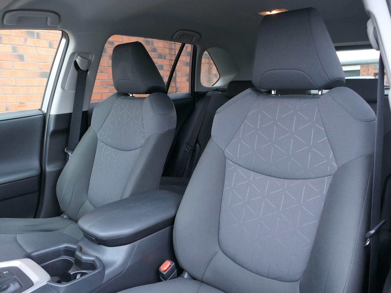 Used Toyota RAV4 2020 for sale - 77119631: Photo 11