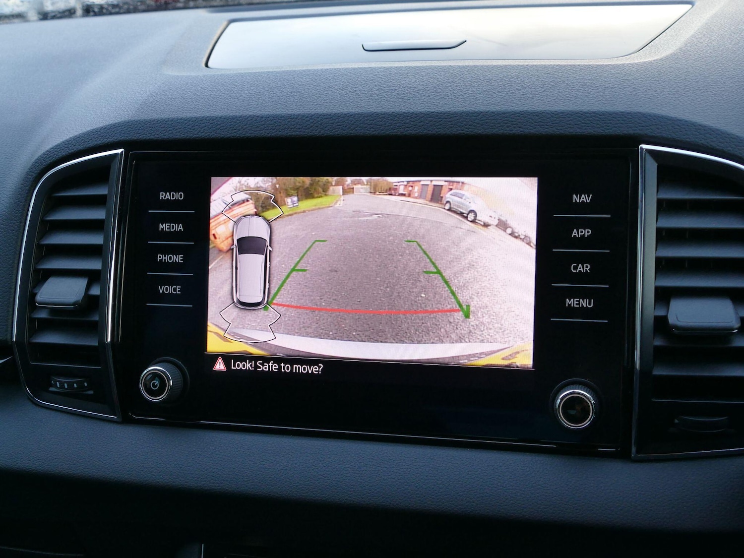 Used Skoda Karoq 2022 for sale - 76620199: Photo 23