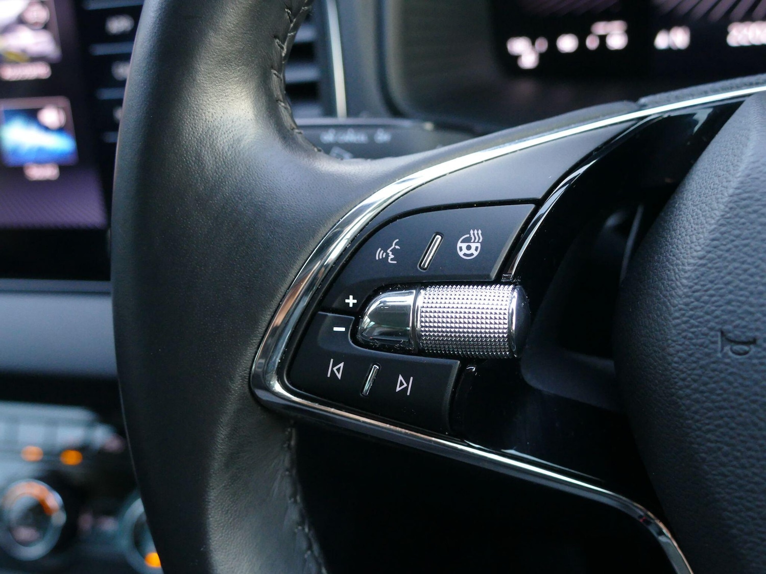 Used Skoda Karoq 2022 for sale - 76620199: Photo 31