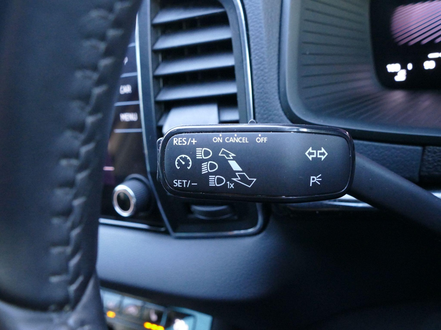 Used Skoda Karoq 2022 for sale - 76620199: Photo 32