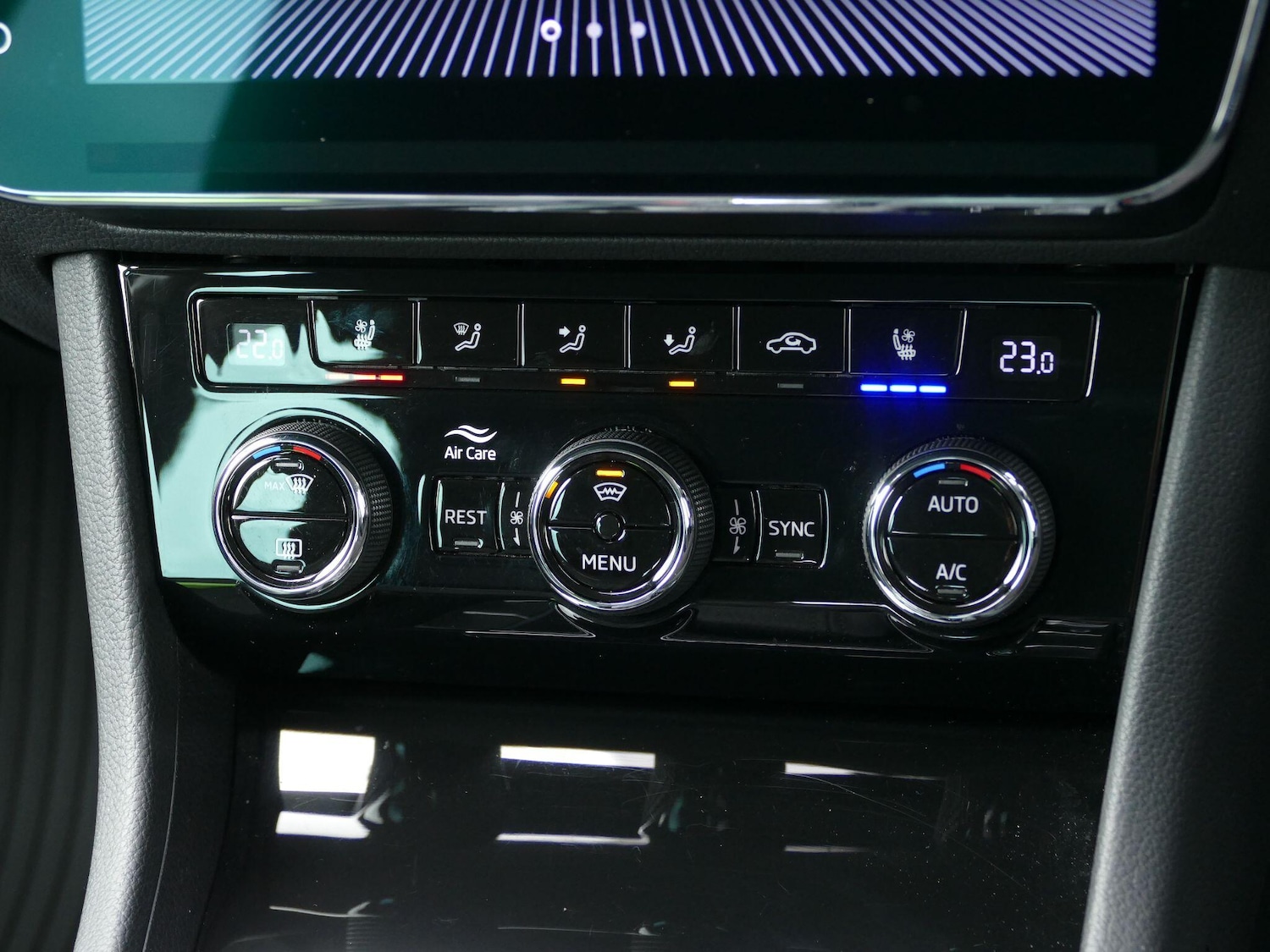 Used Skoda Superb 2024 for sale - 76360433: Photo 23
