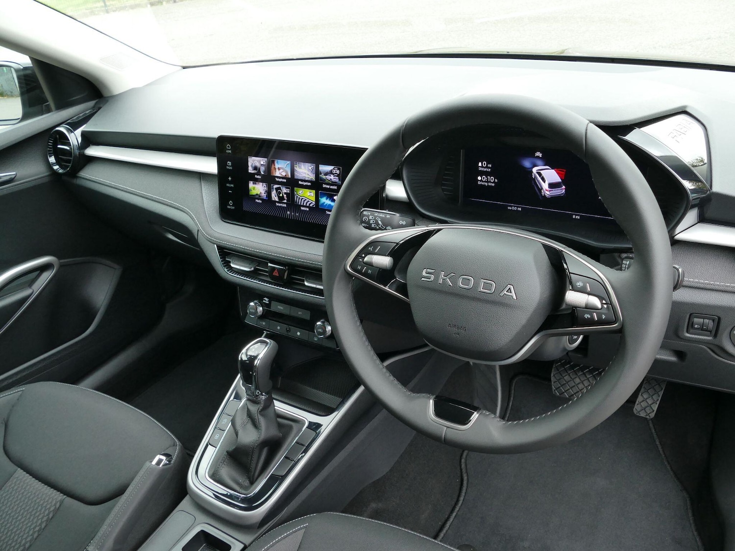 Used Skoda Fabia 2025 for sale - 76832676: Photo 2