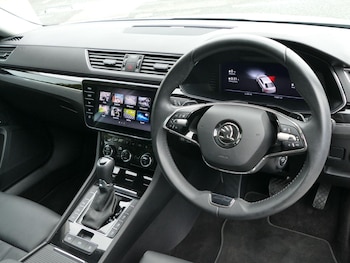 Used Skoda Superb 2024 for sale - 76359891: Photo