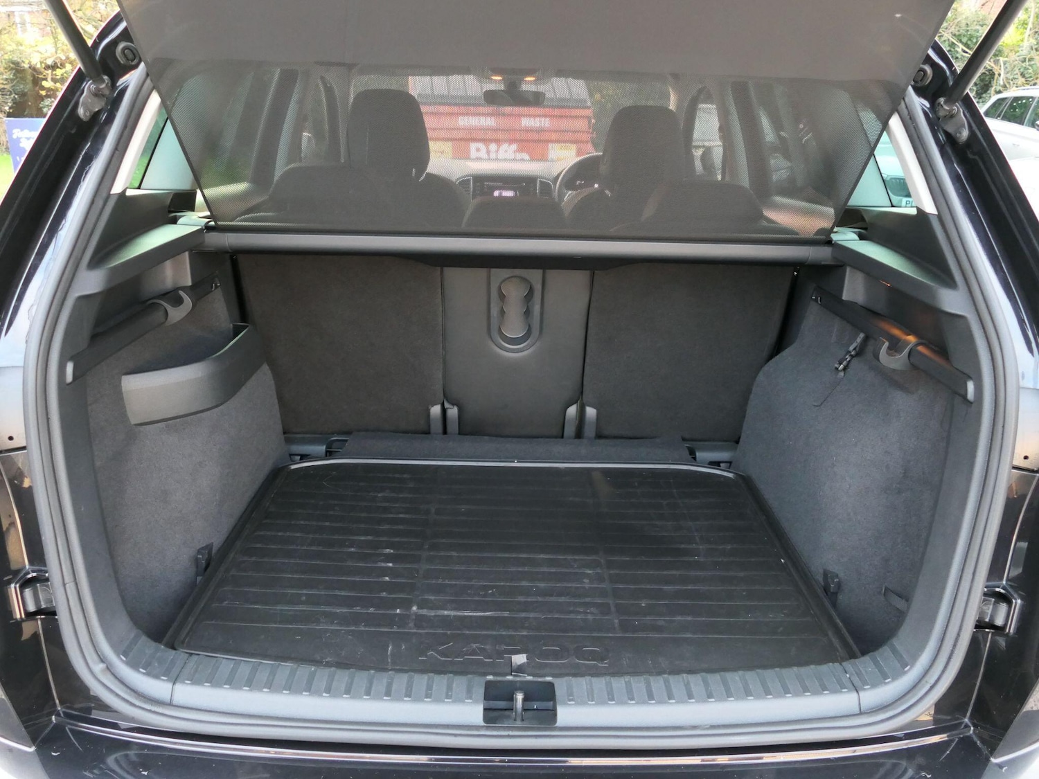 Used Skoda Karoq 2023 for sale - 76538357: Photo 33