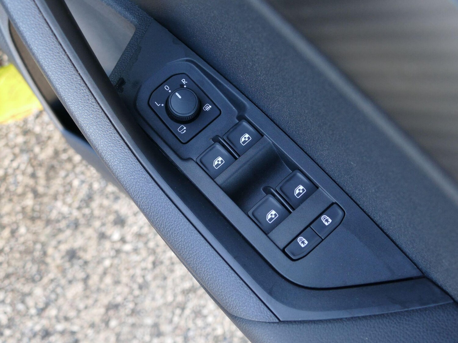 Used Skoda Karoq 2024 for sale - 77191782: Photo 34