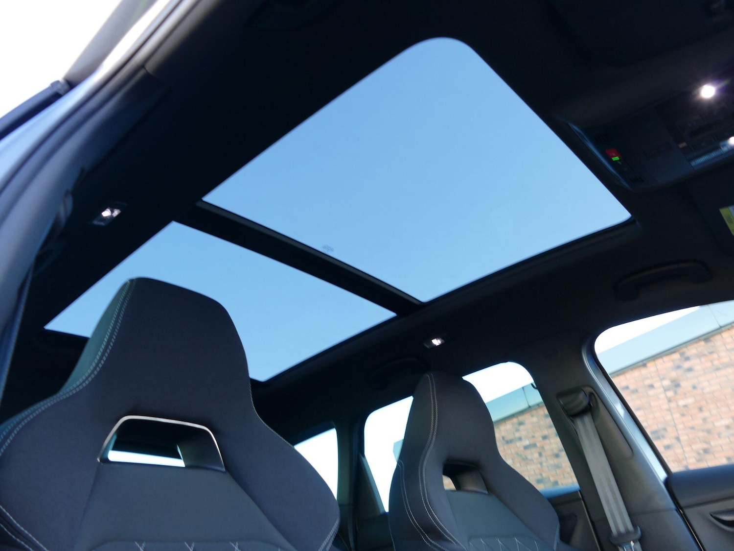 Used Skoda Karoq 2024 for sale - 77191782: Photo 4