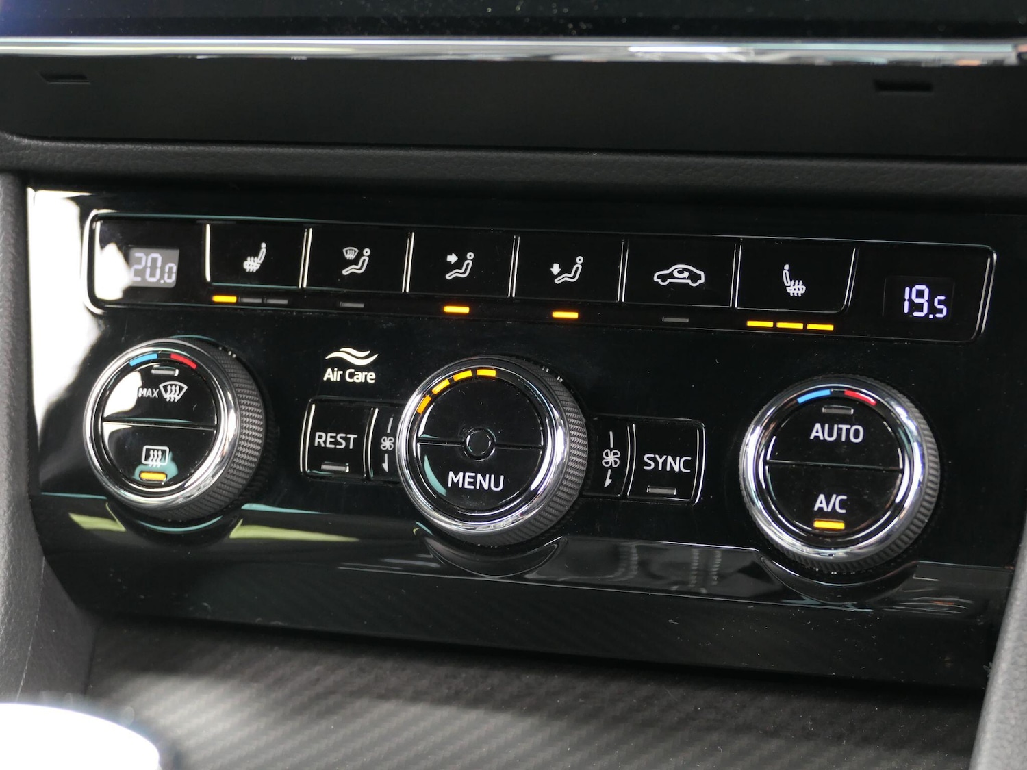 Used Skoda Superb 2023 for sale - 76359997: Photo 14
