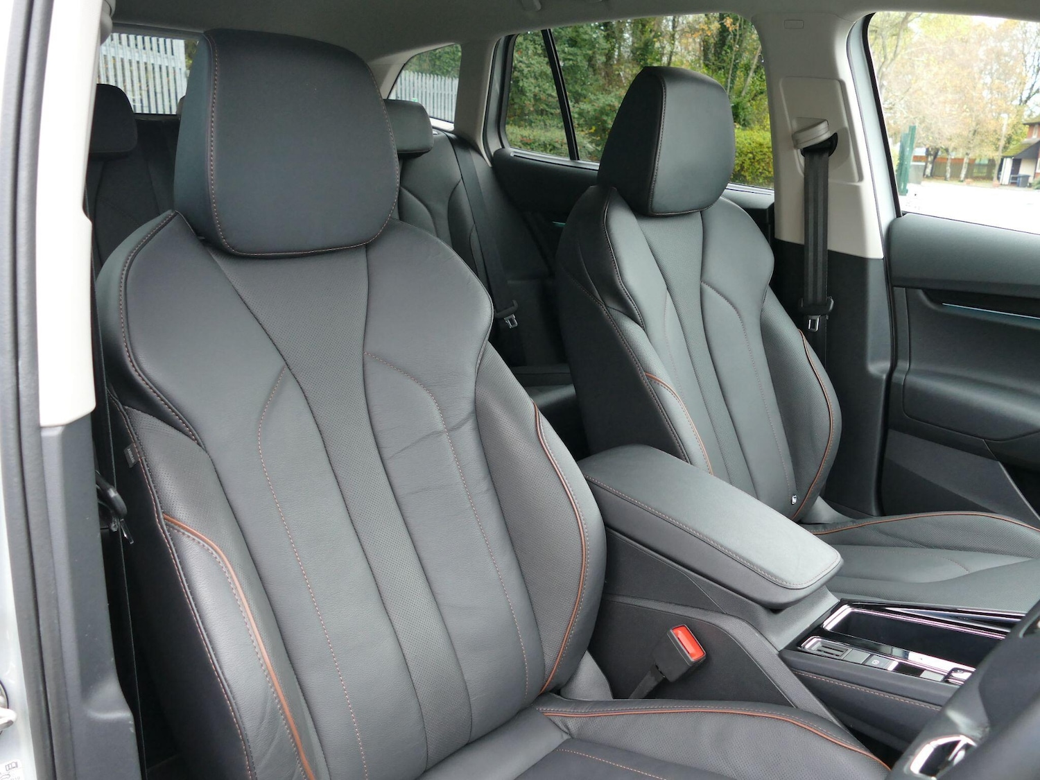 Used Skoda Enyaq 2023 for sale - 76538871: Photo 4