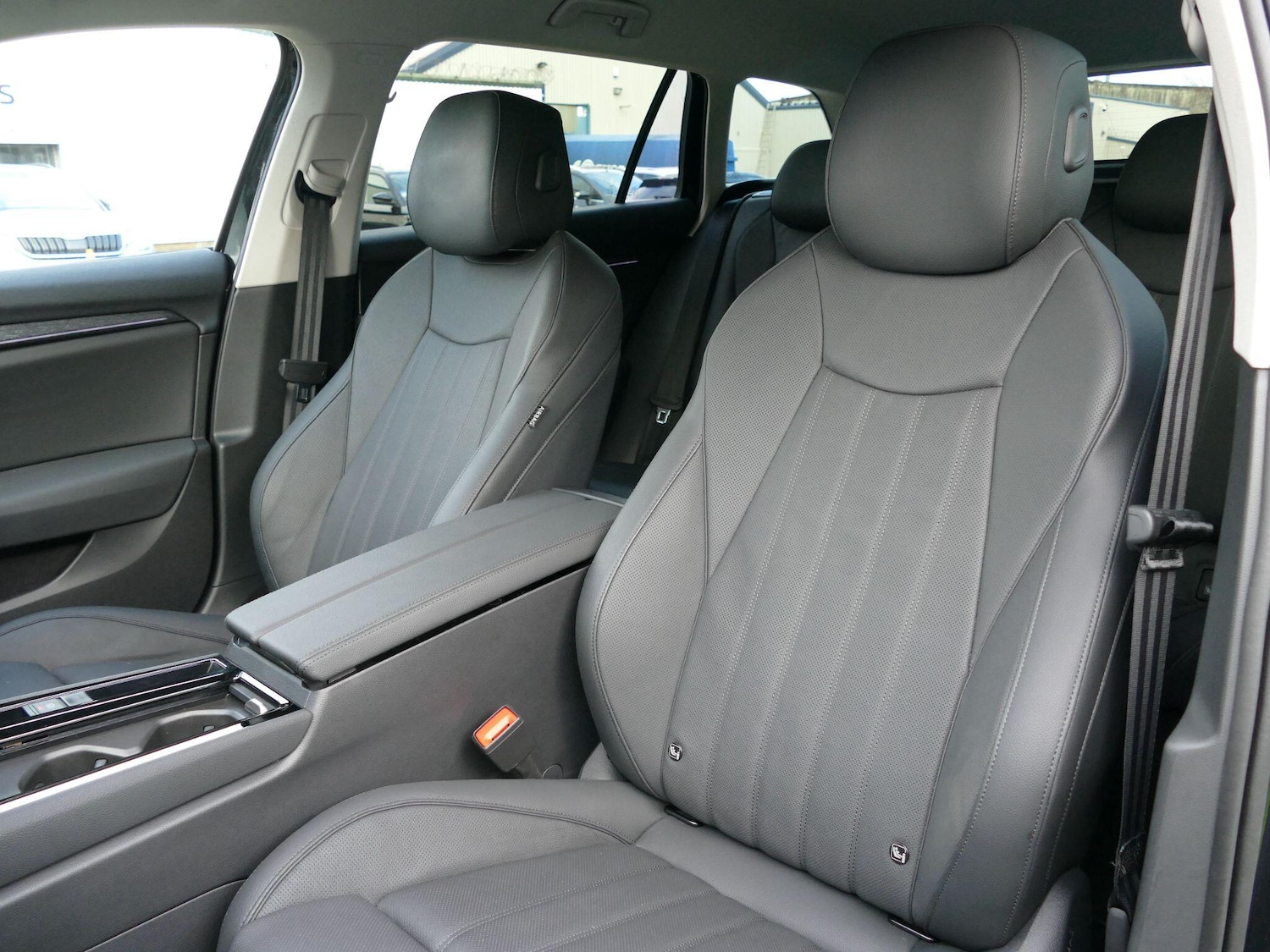 Used Skoda Superb 2025 for sale - 76899040: Photo 11