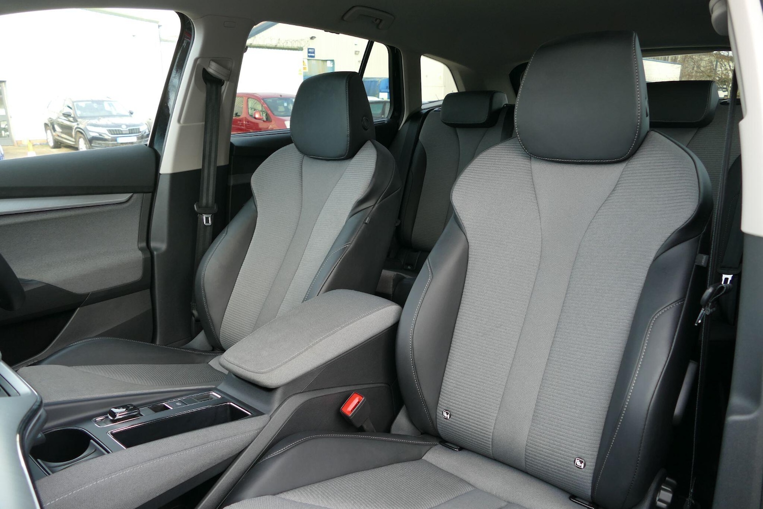 Used Skoda Enyaq 2023 for sale - 77016154: Photo 10