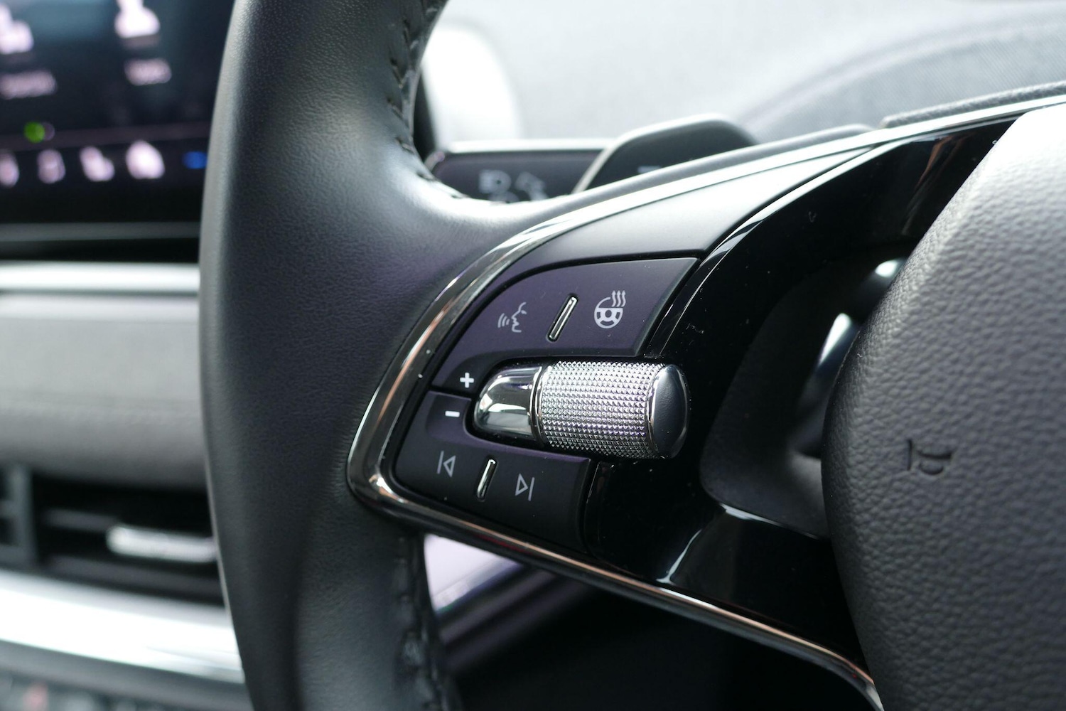 Used Skoda Enyaq 2023 for sale - 77016154: Photo 15