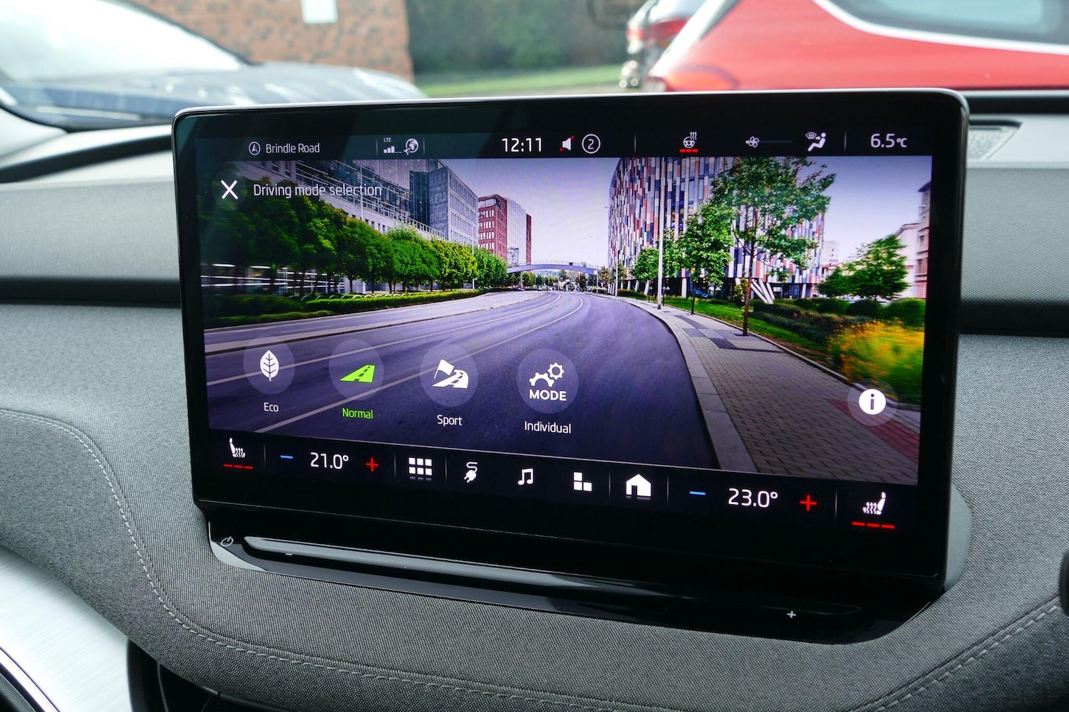 Used Skoda Enyaq 2023 for sale - 77016154: Photo 30