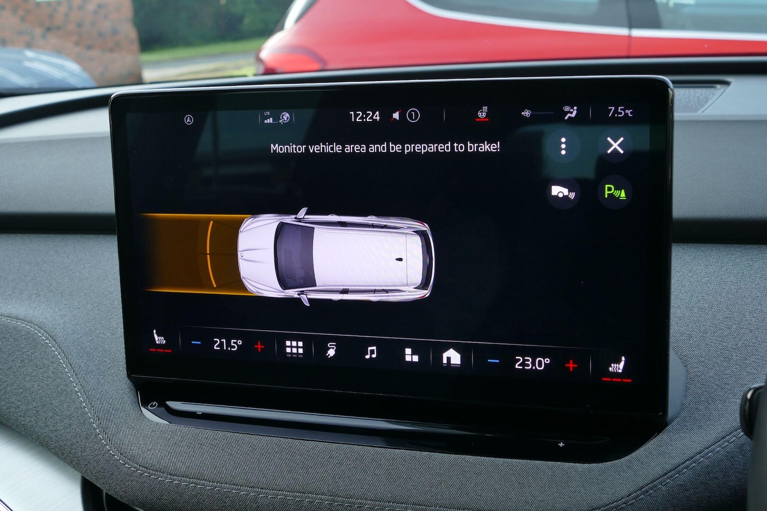 Used Skoda Enyaq 2023 for sale - 77016154: Photo 31