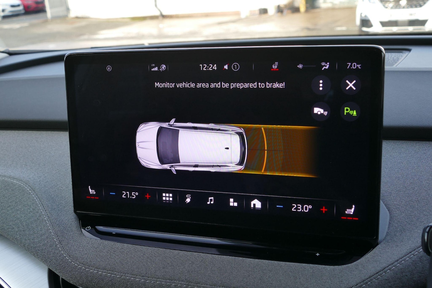 Used Skoda Enyaq 2023 for sale - 77016154: Photo 32