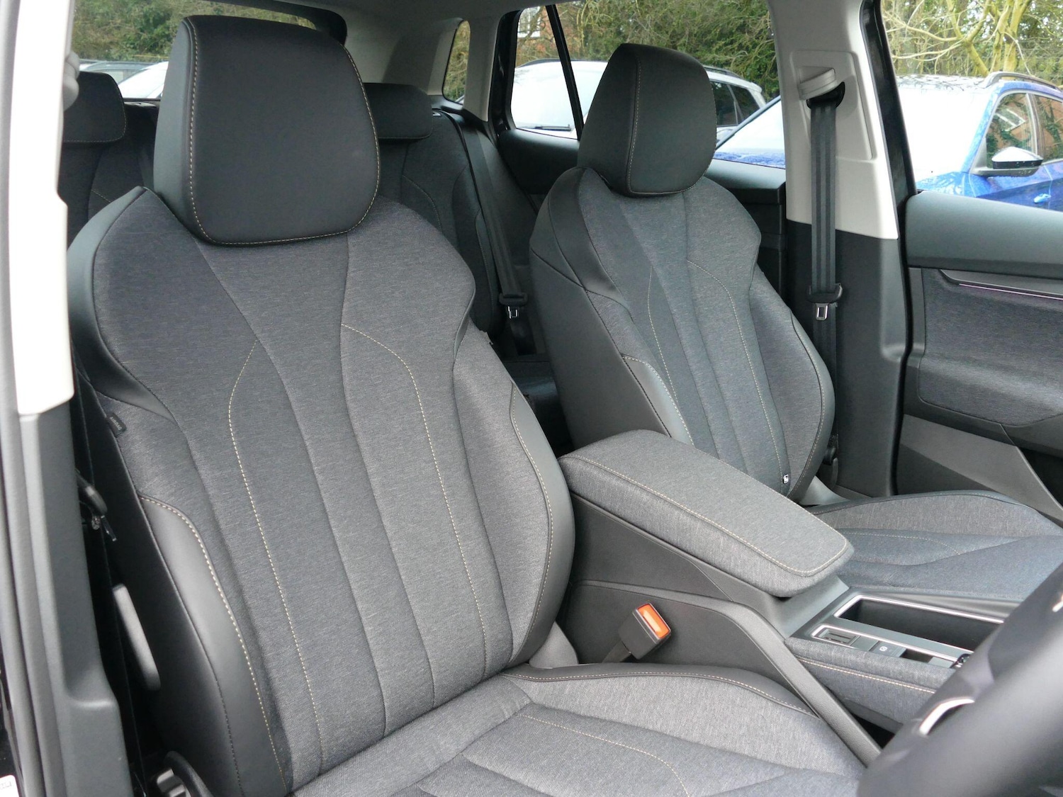 Used Skoda Elroq 2025 for sale - 77255360: Photo 4