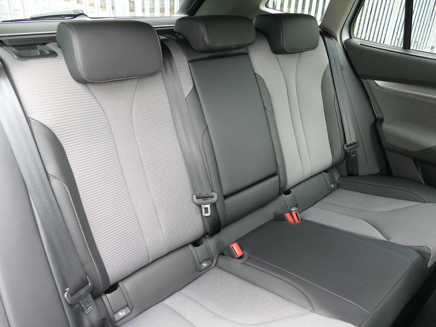 Used Skoda Enyaq 2025 for sale - 76512364: Photo 13