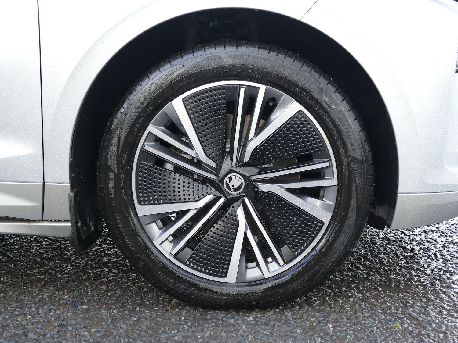 Used Skoda Enyaq 2025 for sale - 76512364: Photo 34