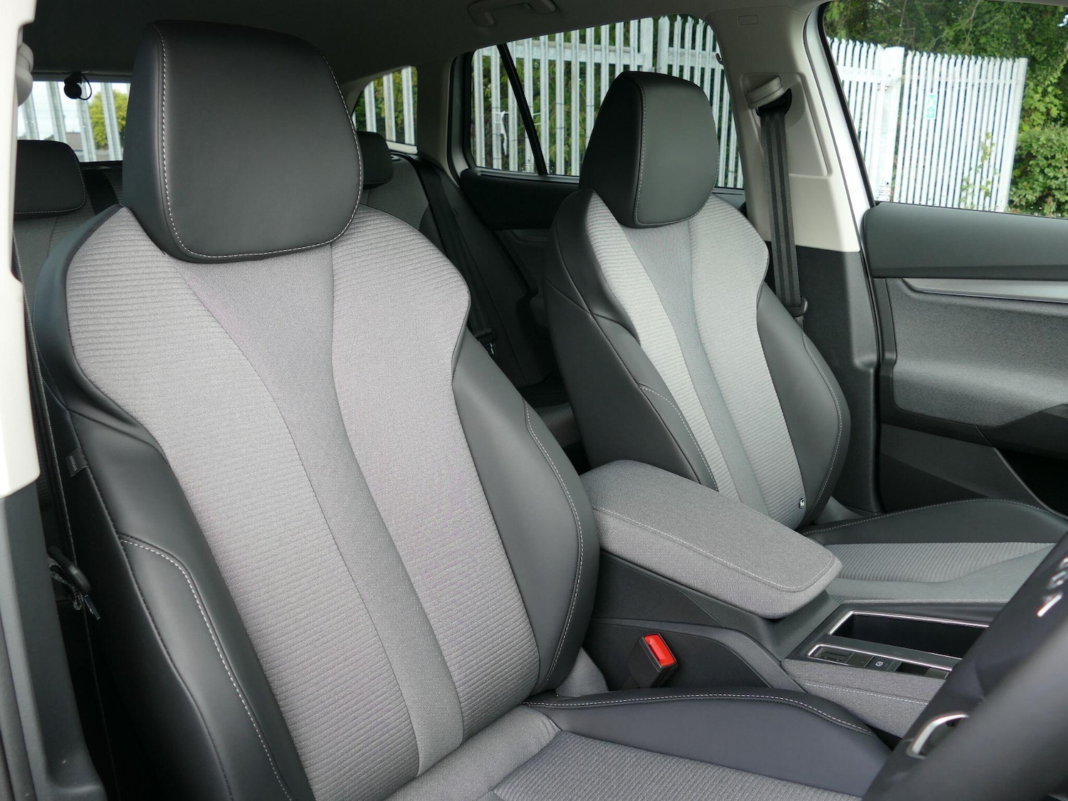 Used Skoda Enyaq 2025 for sale - 76512364: Photo 9