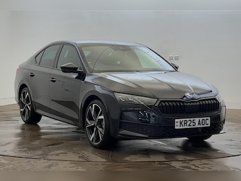 2025 (25) - 1.5 TSI 150 e-TEC Sportline 5dr DSG
