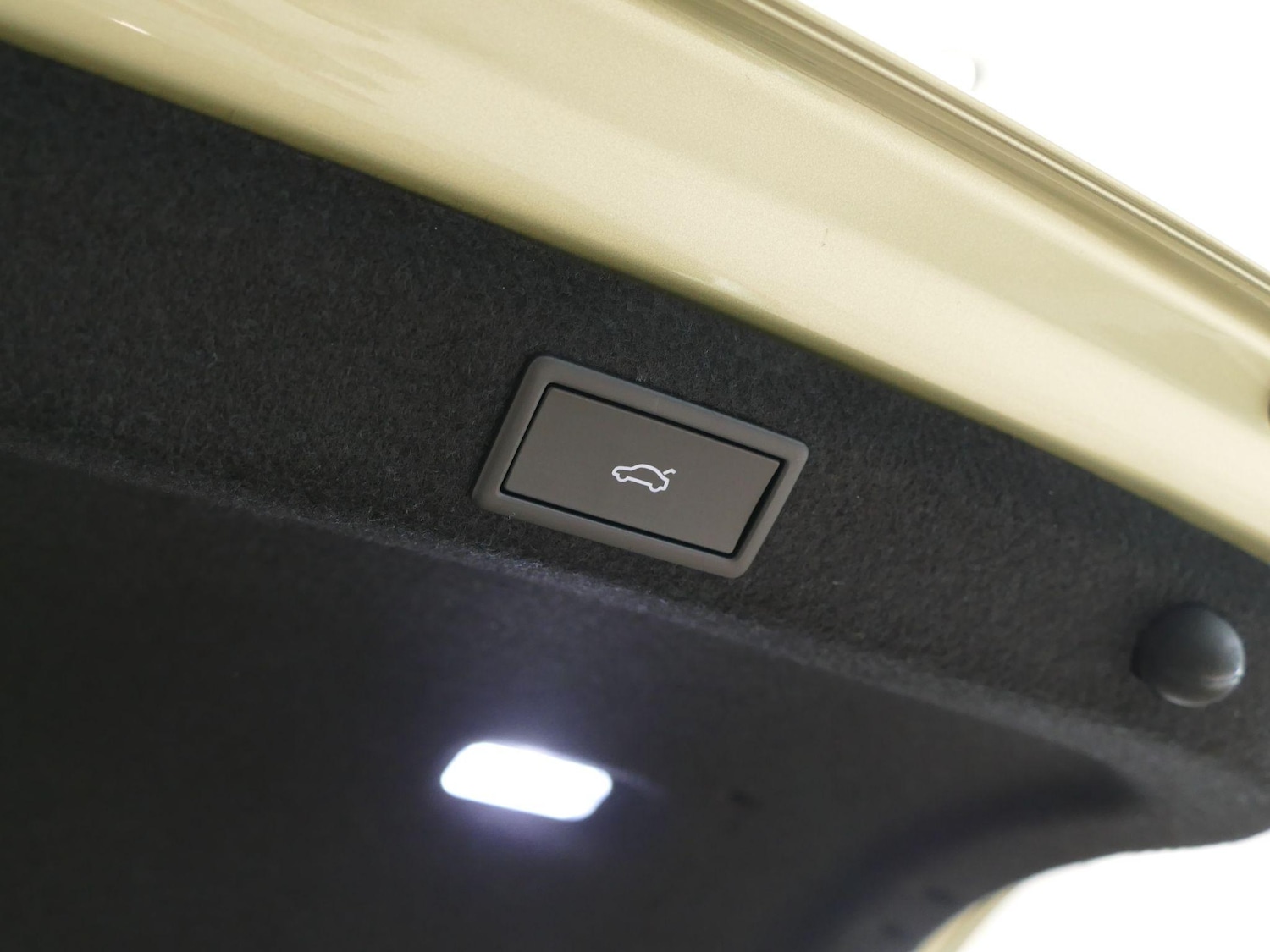 Used Skoda Superb 2025 for sale - 76689017: Photo 32