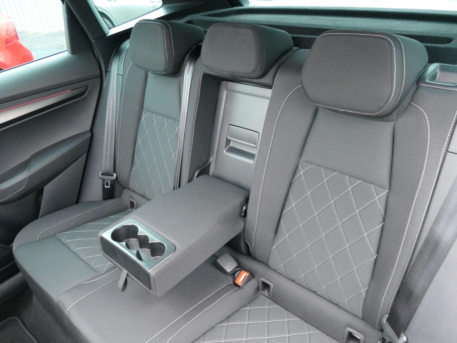 Used Skoda Karoq 2025 for sale - 76953372: Photo 13