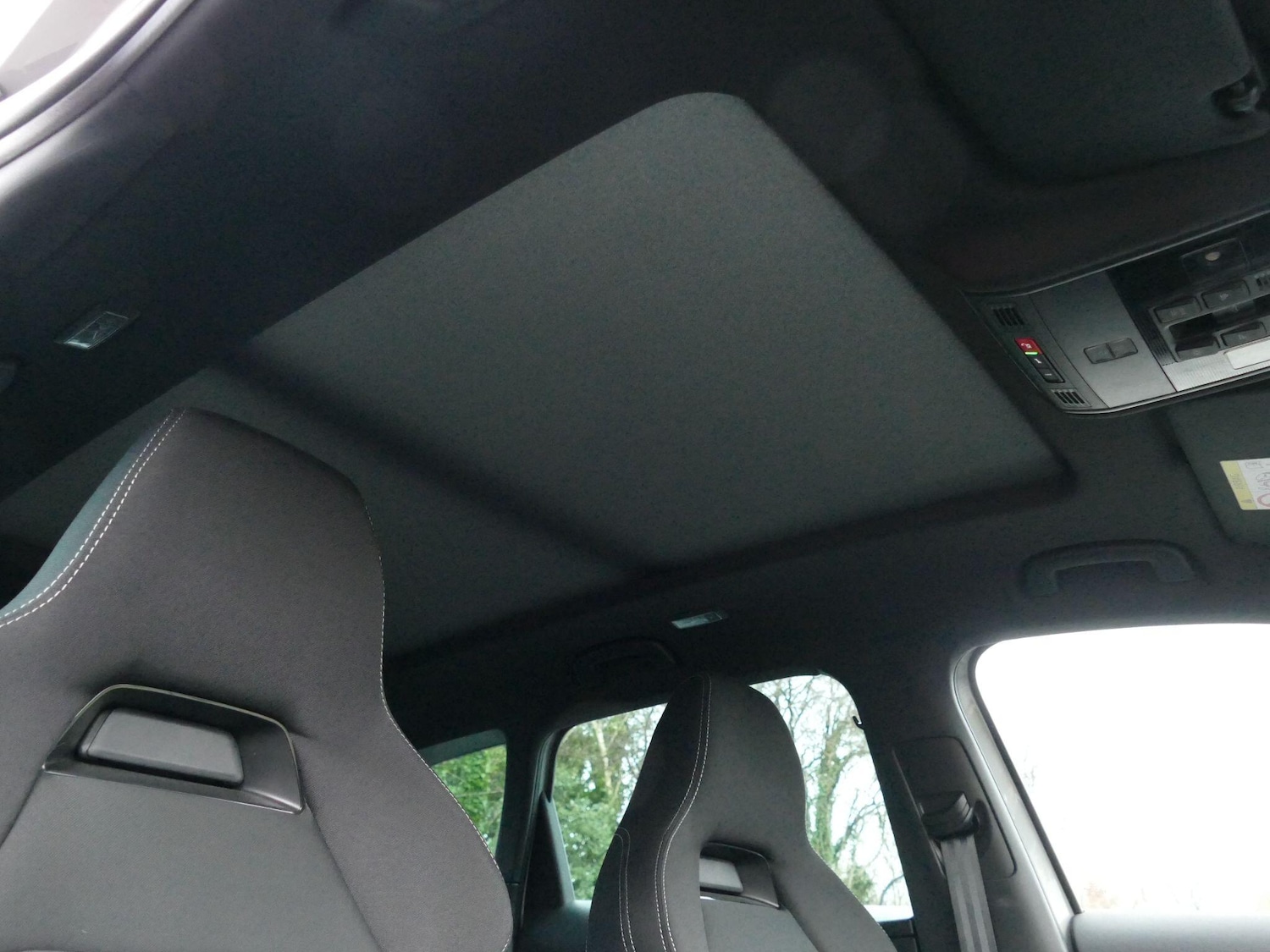 Used Skoda Karoq 2025 for sale - 76953372: Photo 15