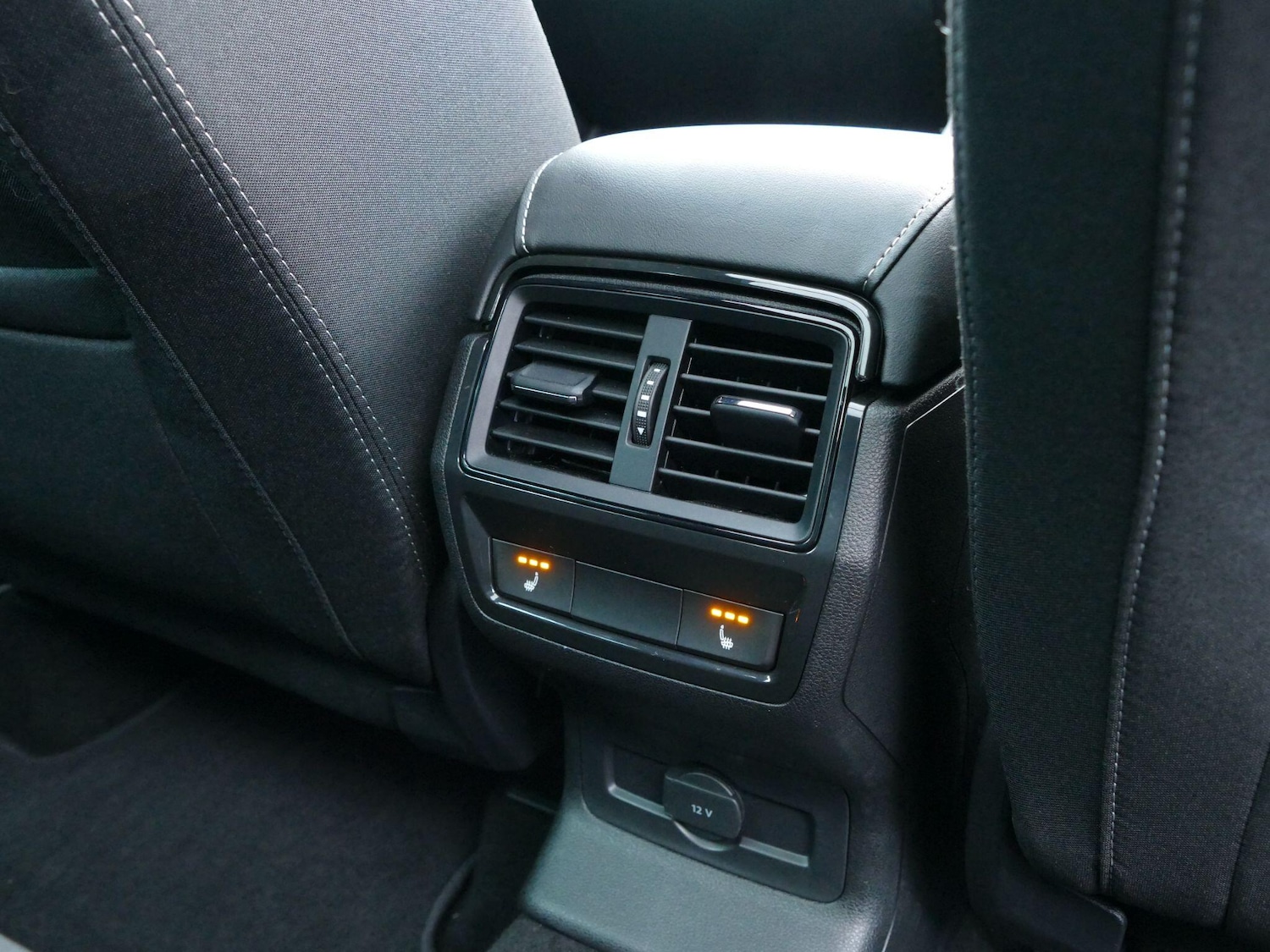 Used Skoda Karoq 2025 for sale - 76953372: Photo 26