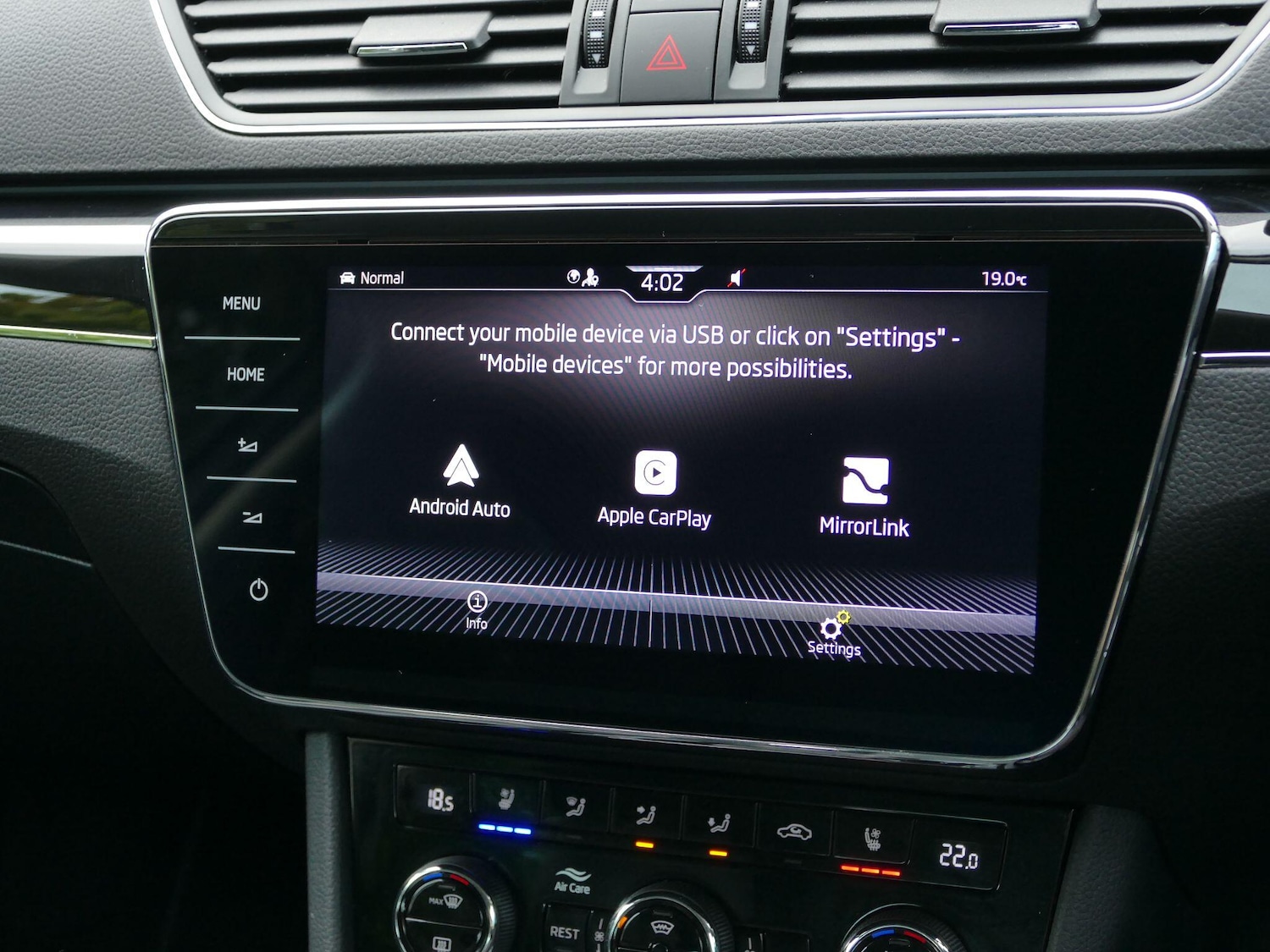 Used Skoda Superb 2024 for sale - 76988160: Photo 27