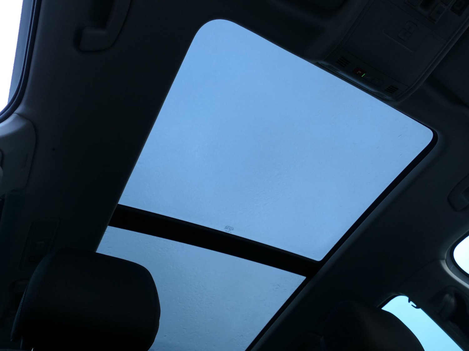 Used Volkswagen Tiguan 2023 for sale - 76993151: Photo 19