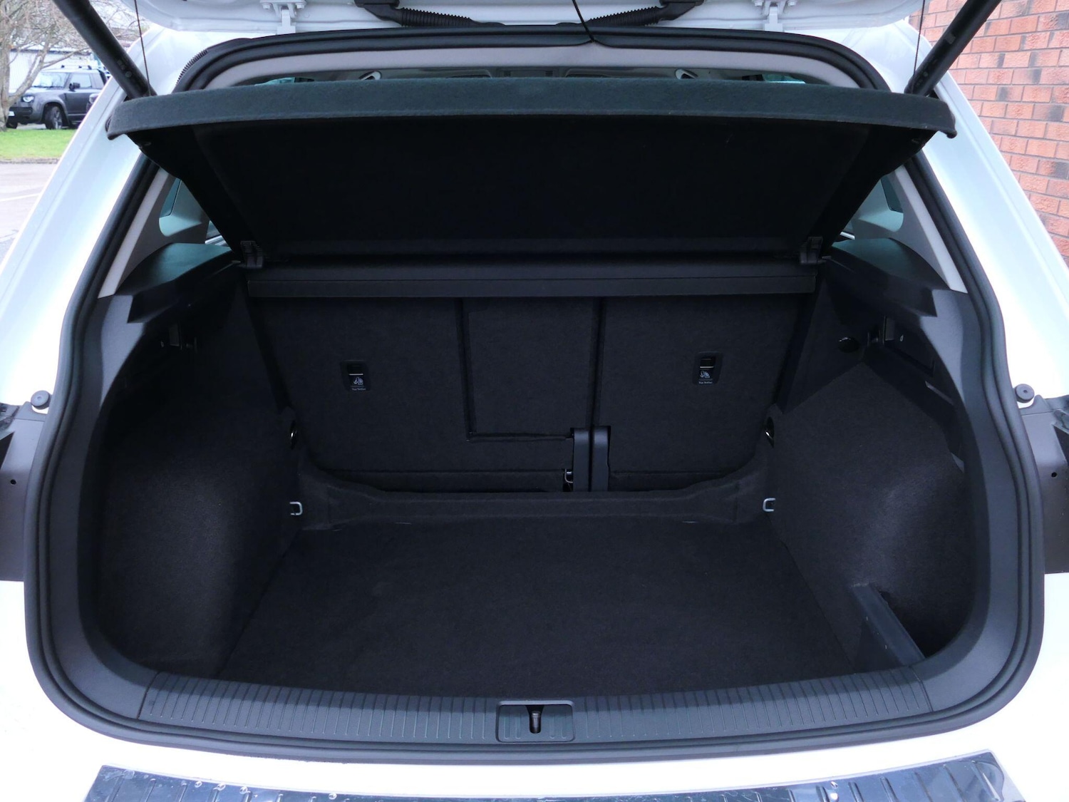 Used Volkswagen Tiguan 2023 for sale - 76993151: Photo 35