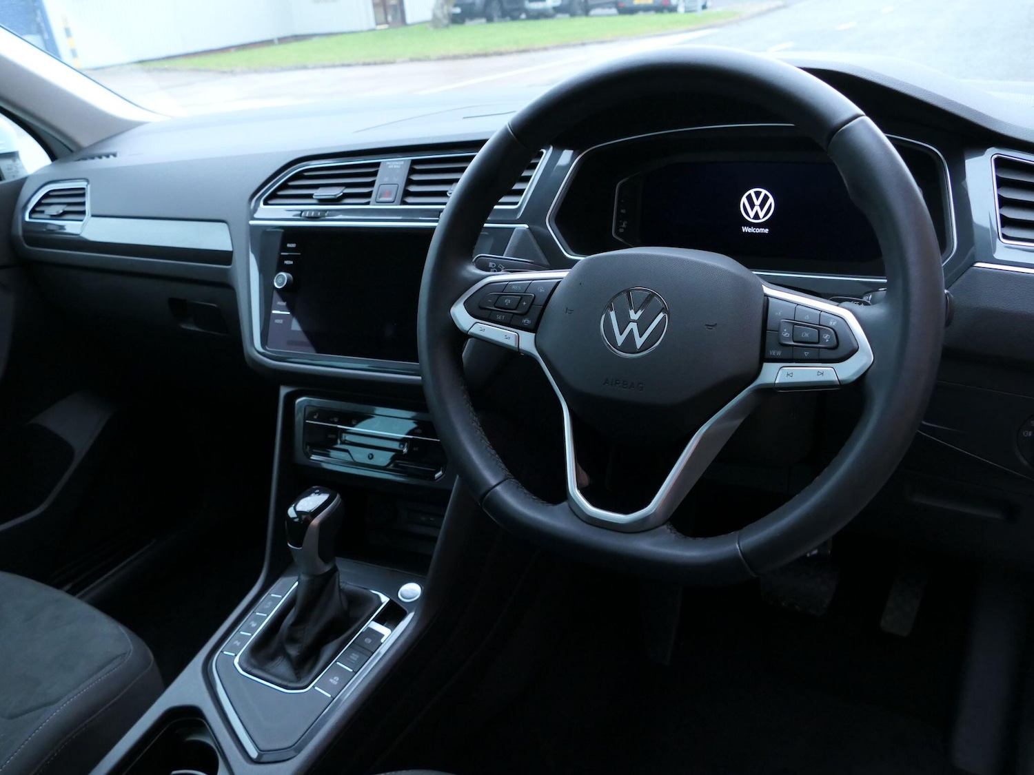 Used Volkswagen Tiguan 2023 for sale - 76993151: Photo 9