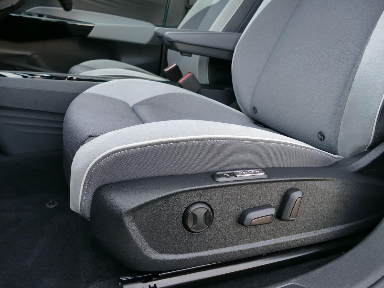 Used Volkswagen ID.3 2022 for sale - 76866202: Photo 11