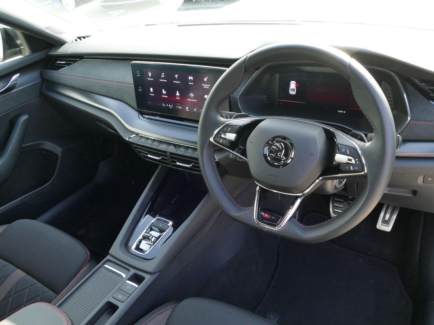 Used Skoda Octavia 2023 for sale - 77229428: Photo 2