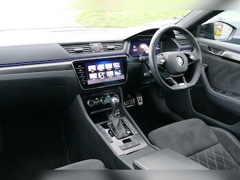 Used Skoda Superb 2022 for sale - 77267101: Photo