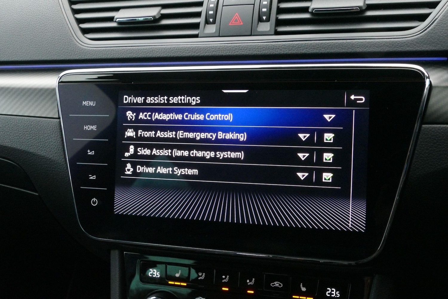 Used Skoda Superb for sale - 77267101: Photo 33